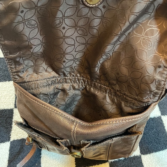 fossil brown leather crossbody messenger bag - Picture 4 of 8
